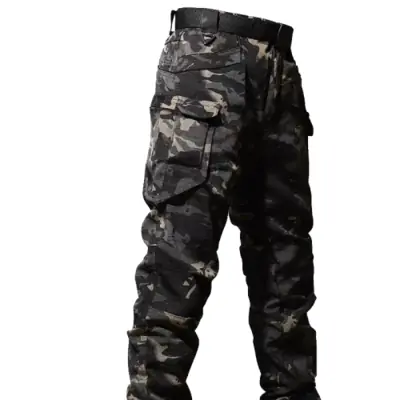 Image de Combinaison Tactique Camouflage - Uniforme Résistant pour Outdoor