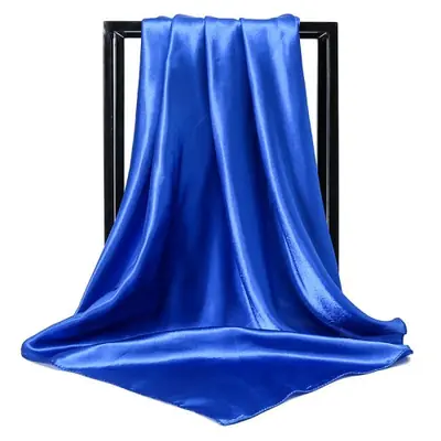 Image de Foulard Soie Luxe 90x90 cm - Élégant & Polyvalent