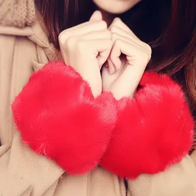 Image de Manchettes Hiver Fausse Fourrure Chauffantes pour Femmes