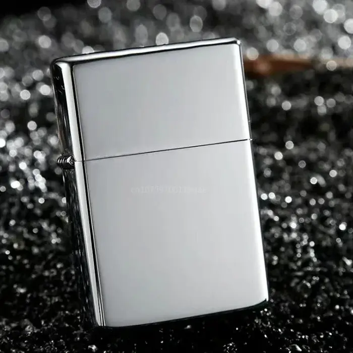 Image de Briquet Marlboro Étiquette Verte - Cadeau Homme Design