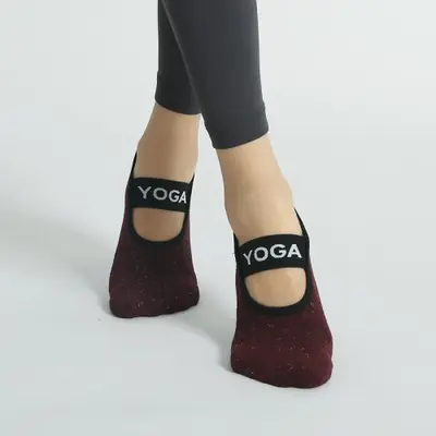 Image de Chaussettes de Yoga Antidérapantes pour Femmes