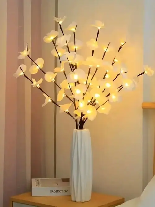 Image de Lumière florale LED réaliste - Décoration murale élégante