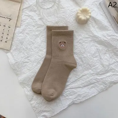 Image de Chaussettes Coeur - Douceur & Style Féminin