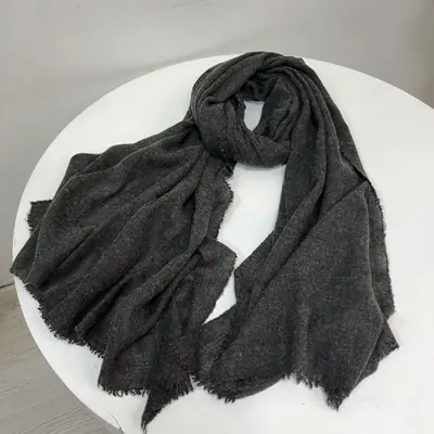 Image de Écharpe Turban à Carreaux - Chaud & Stylish