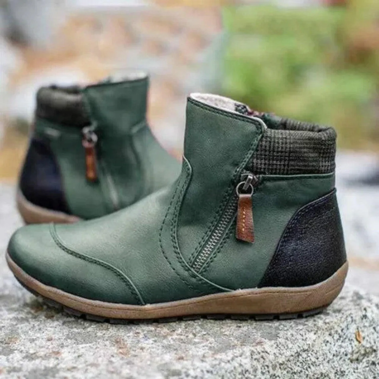 Image of Customizable Modern Women's Orthopedic Shoes with Adjustable Support and Comfortable Design