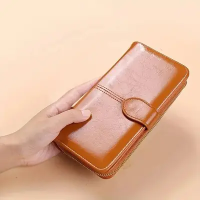 Image de Pochette Vintage en Cuir pour Femme - Grande Capacité