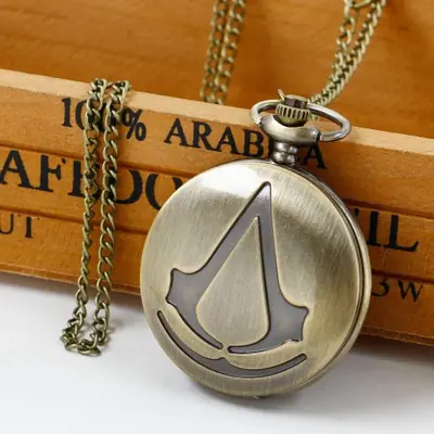 Image de Montre de Poche Sculptée - Collier Pendentif Élégant