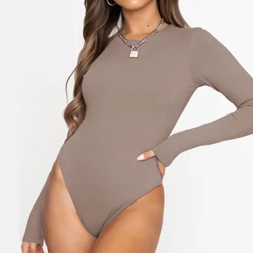 Image de Body Moulant Femme - Tenue Décontractée Automne/Hiver