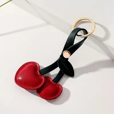 Image de Pendentif Cerise Rouge - Porte-clés Mignon pour Femmes