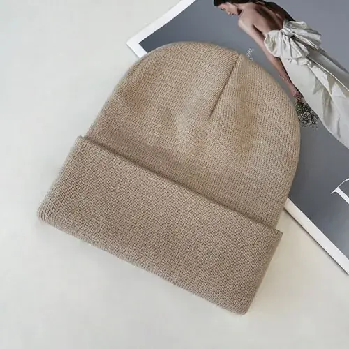 Image de Bonnet Tricoté Unisexe - Chaud & Élégant