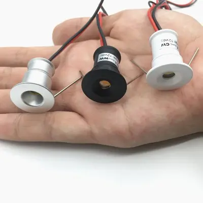 Image de Mini Projecteur LED 1W - Éclairage Intérieur Puissant