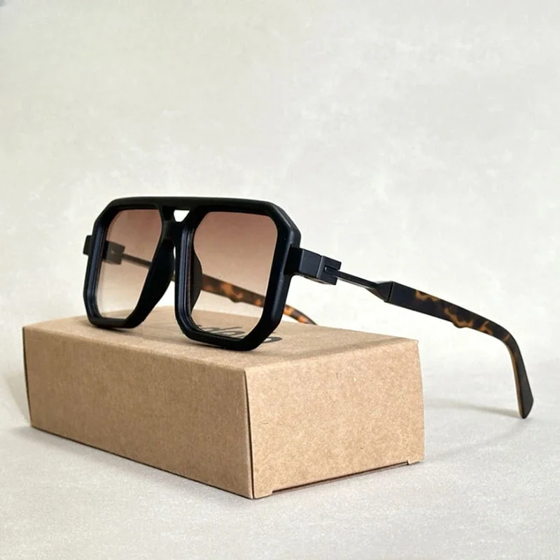 Image of 2025 Vintage Square Sunglasses for Men and Women – Retro Flair Sun Protection with Trendy Fashion Design