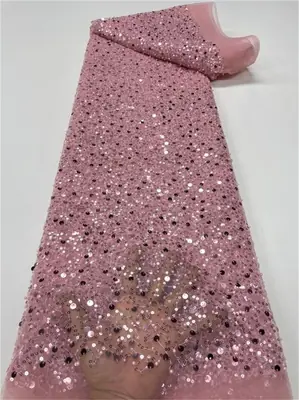 Image de Tissu Dentelle Africaine Pailletée - Broderie Nigériane