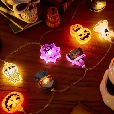 Image de Guirlande LED Halloween - Citrouille, Sorcière, Chat & Plus