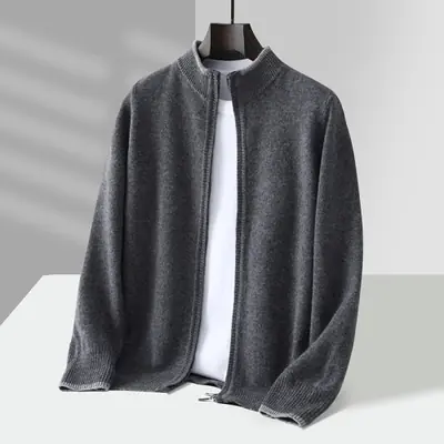 Image de Pull Homme Col Montant en Laine Mérinos - Hiver Chaud & Élégant