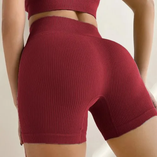Pantalón corto rojo oscuro