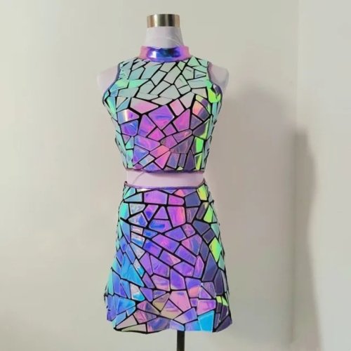 Image de Robe Miroir Argentée Disco - Tenue Éblouissante pour Soirées & Scène