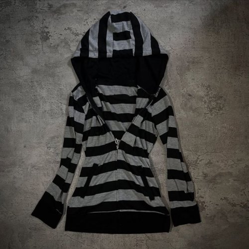 Bild von Y2K Hoodie – Niedlich & Lässig für den Streetwear-Look