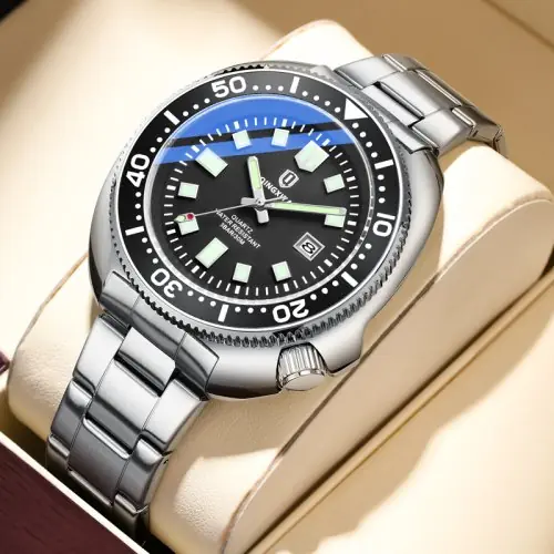 Image de Montre Homme Quartz Lumineuse - Design Moderne & Étanche