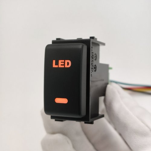 Afbeelding van Auto LED Licht Mistlamp Schakelaar Mistachterlicht Drukknop met draad Voor Nissan Qashqai Tiida X-TRAIL patrouille Y62 2008-2015