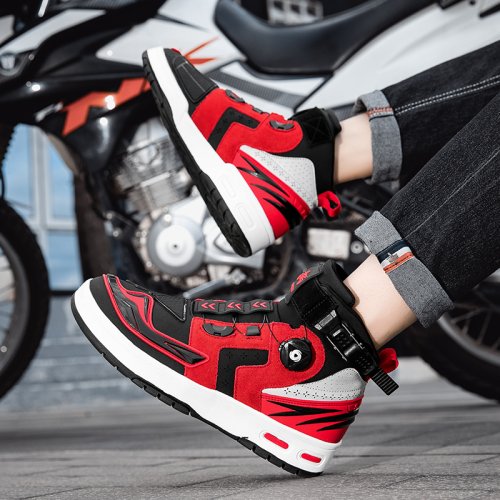 Imagen de Botas de Moto Antideslizantes de Cuero Resistente al Desgaste, Estilo Moderno y Cómodas para Rutas Urbanas y Viajes en Carretera