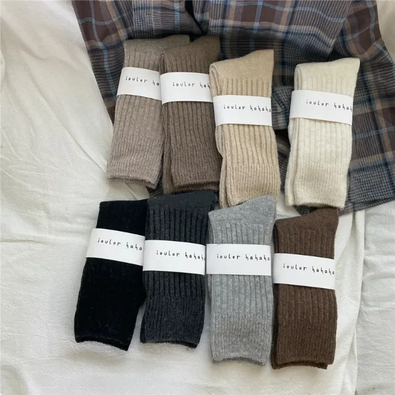 Image of Premium Natural Wool and Cashmere Thermal Crew Socks for Women – Ultra-Warm, Soft, and Cozy Sleepwear & Homewear for Autumn and Winter