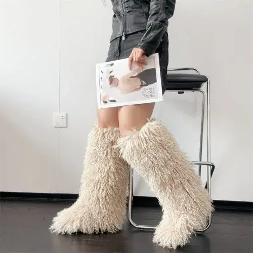 Image de Bottes de Neige Luxueuses à Fausse Fourrure - Hiver