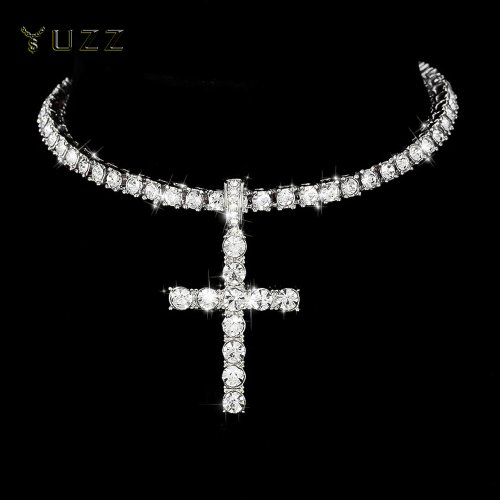Imagen de Collar de Cruz Helada con Cadena de Tenis Brillante