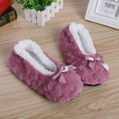 Image de Chaussures de Maison Douces et Chaudes pour Femmes