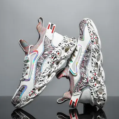 Image de Baskets Hommes Blanc Cassé - Style Luxe & Confort