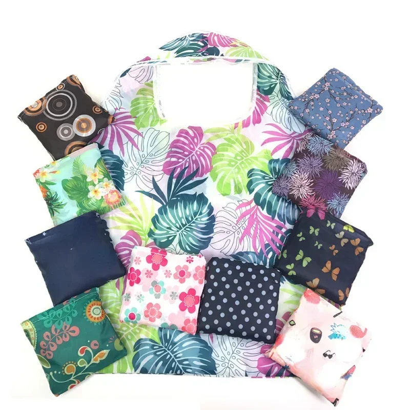 Afbeelding van Stijlvolle Bloemenprint Dameshandtas – Opvouwbare Eco Boodschappentas met Tote-Design, Herbruikbare Kruidenier- en Organizer Tas voor Dagelijks Gebruik