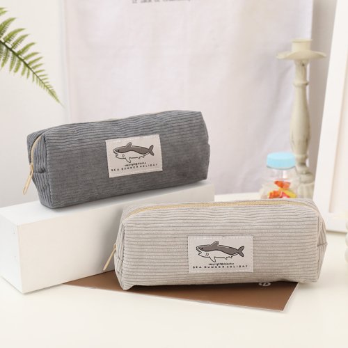 Imagen de Estuche de Lápices Kawaii con Diseño de Tiburón Bonito, Caja de Lápices de Pana para Niños y Estudiantes, Suministros Escolares y Papelería, 1 Unidad