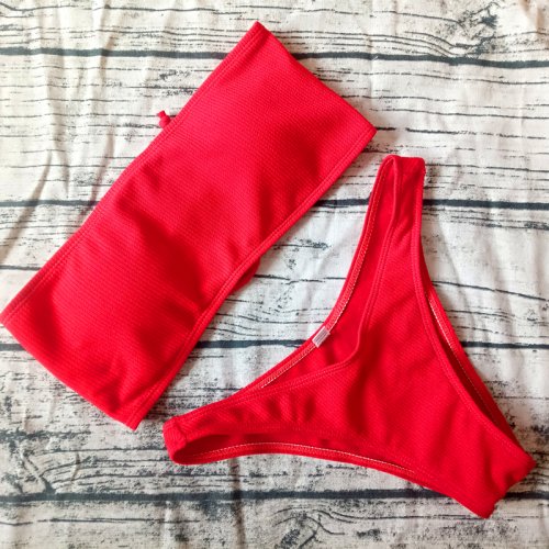 Imagen de Bikini Brasileño Sexy para Mujer - Unicolor con Hombros Descubiertos