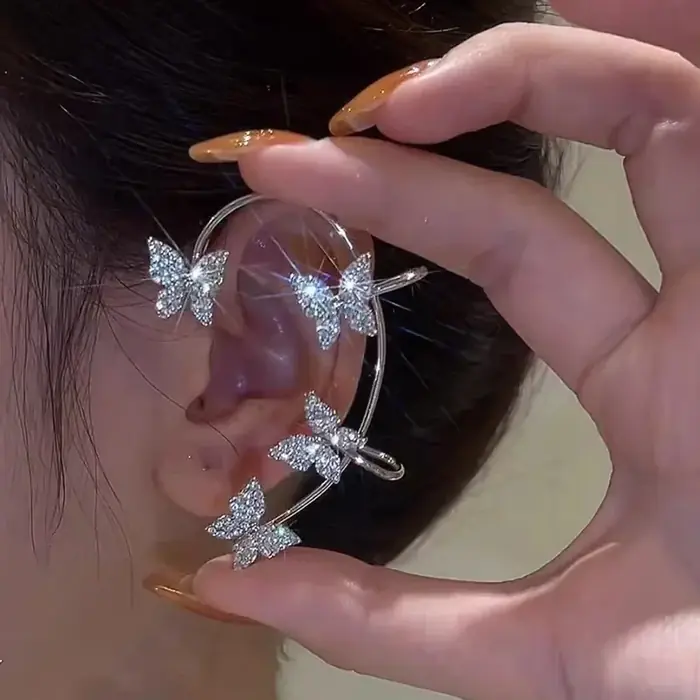 Image de Boucles d'oreilles à clip papillon plaquées argent