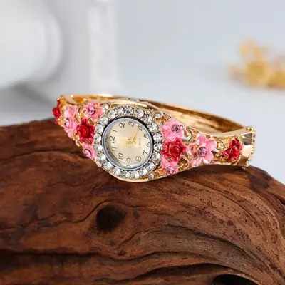 Image de Montre Femme Élégante en Acier Inoxydable avec Strass