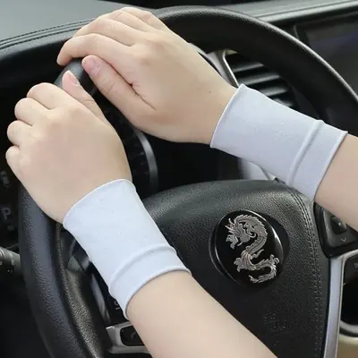 Image de Protège-poignet en Soie Glacée - Protection Solaire & Style