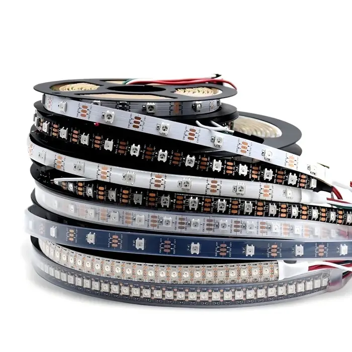 Image de Bande LED RGBIC Intelligente WS2812B - Contrôle Individuel des Pixels