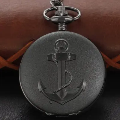 Image de Montre de Poche Élégante Homme - Chiffres Romains & Motif Gouvernail