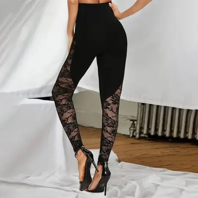 Image de Pantalon Dentelle Transparente Gothique - Sexy & Tendance