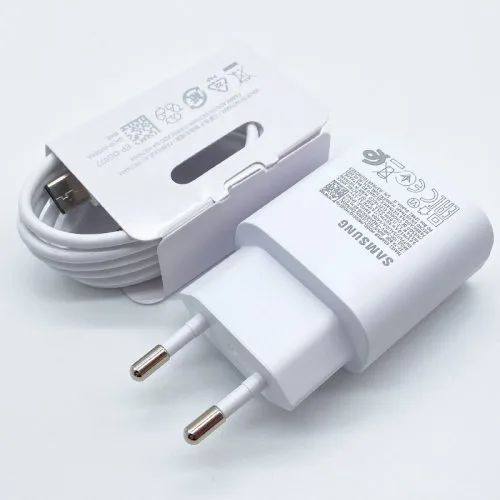EU oplader en kabel