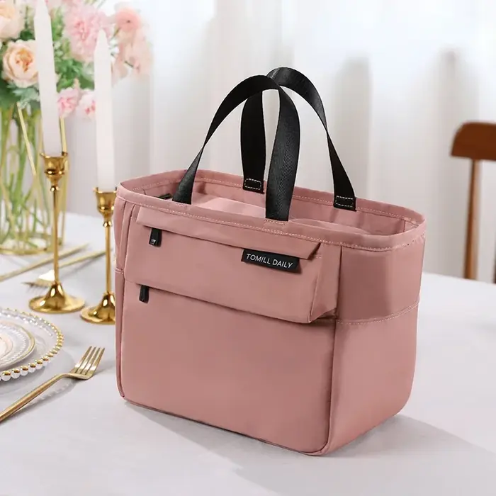 Image de Sac Bento Isolé – Grand Capacité & Pratique