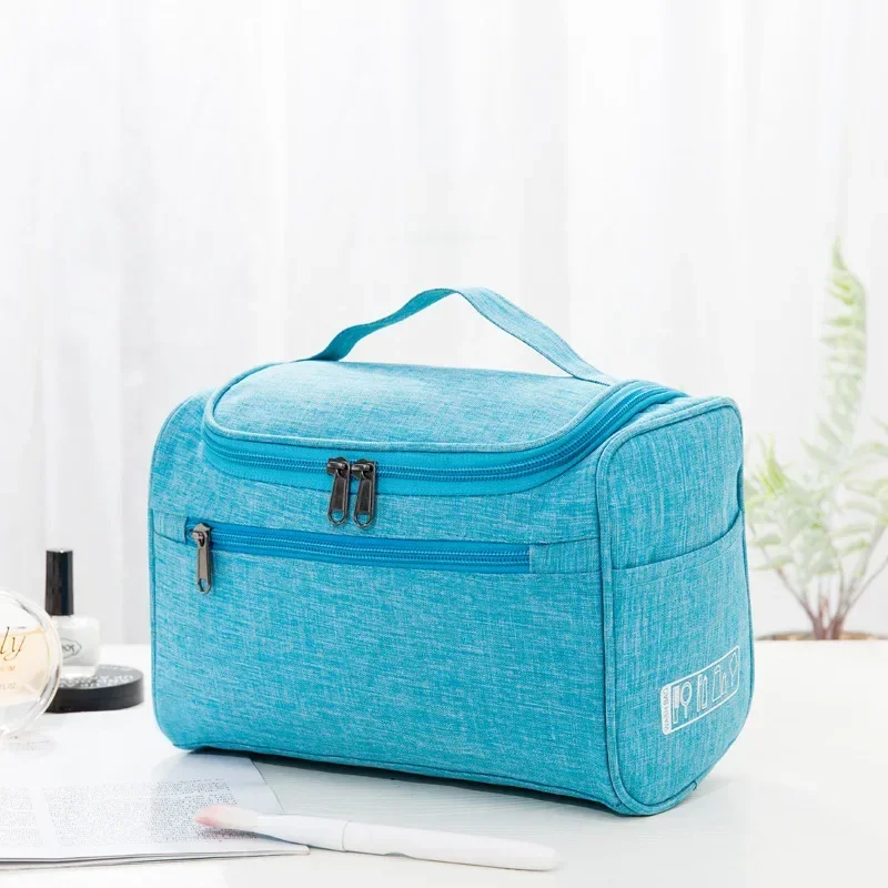 Imagen de Neceser Impermeable con Gancho - Organizador de Viaje Ideal para Hombre y Mujer