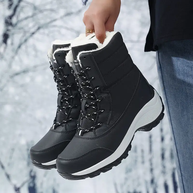 Afbeelding van Warmte & Stijl in één: Waterdichte Dames Winterlaarzen met Platform en Bontvoering – Antislip Zolen en Hoge Hak
