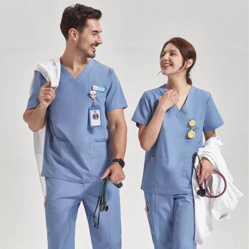 Immagine di Scrubs Leggeri e Stilosi per Medici e Infermieri