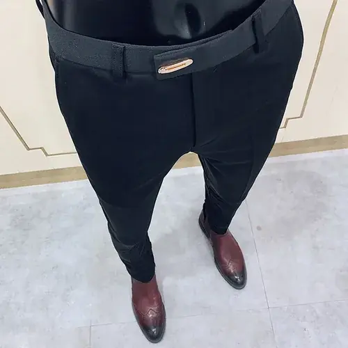 Image de Pantalon Costume Homme Élégant Coupe Ajustée