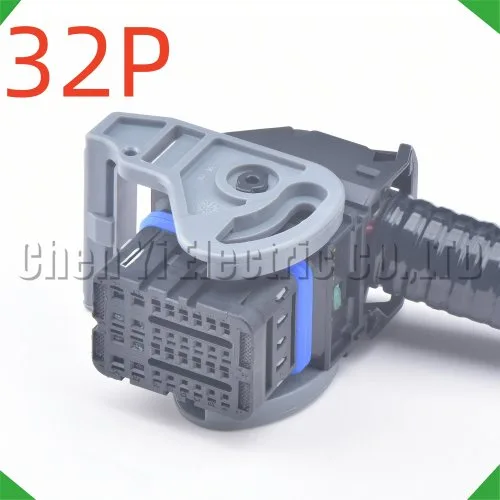 32P zwart Female30CM