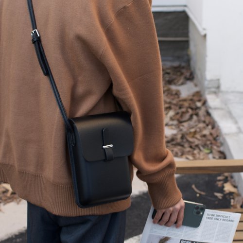 Immagine di Borsa a Tracolla Uomo 2023 in Pelle PU – Piccola Borsa Quadrata con Vibrazione per Telefono, Design Coreano Moderno e Tendente