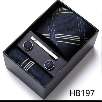 Image de Ensemble Cravate Homme Élégant - Cadeau Raffiné