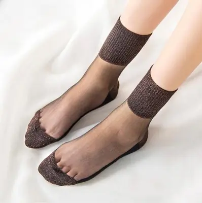 Image de Chaussettes Transparentes Pailletées Été Femmes