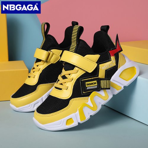 Afbeelding van Leuke Gele Mesh Sneakers voor Jongens - Comfortabele en Ademende Kinder Sportschoenen voor School en Dagelijks Gebruik 2023